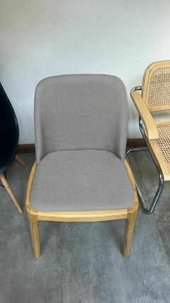 Silla Badalona Tapizada Lino Gris