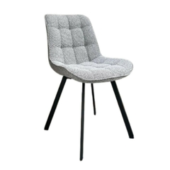 Silla Hamburgo tapizada en tela gris con base negra, diseño moderno y cómodo.