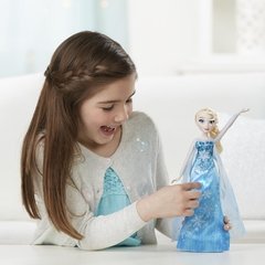 Muñeca Elsa Play a Melody Frozen Disney en internet