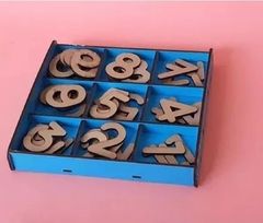 Caja con numeros de madera 40 piezas - comprar online