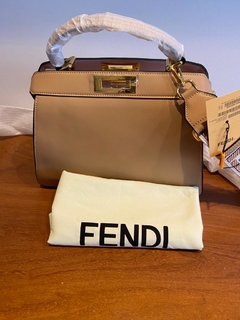 BOLSA FENDI PEEKABOO