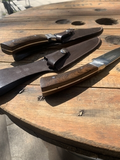 Cuchillo curvo de madera - comprar online