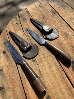 Cuchillo anillado de Madera