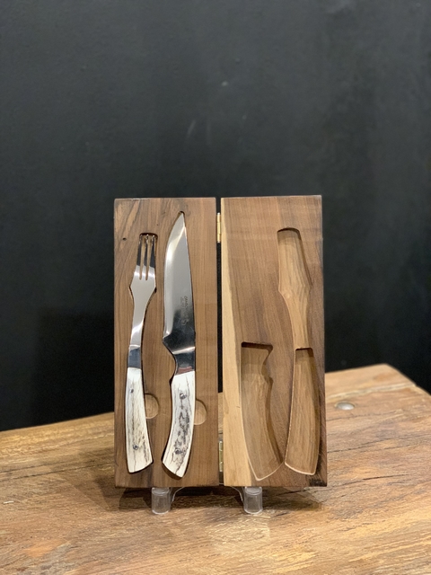 Caja de cuchillo y tenedor de asta - comprar online