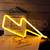 Letrero Neon LED Flexible Rayo Dorado Decorativo Casa