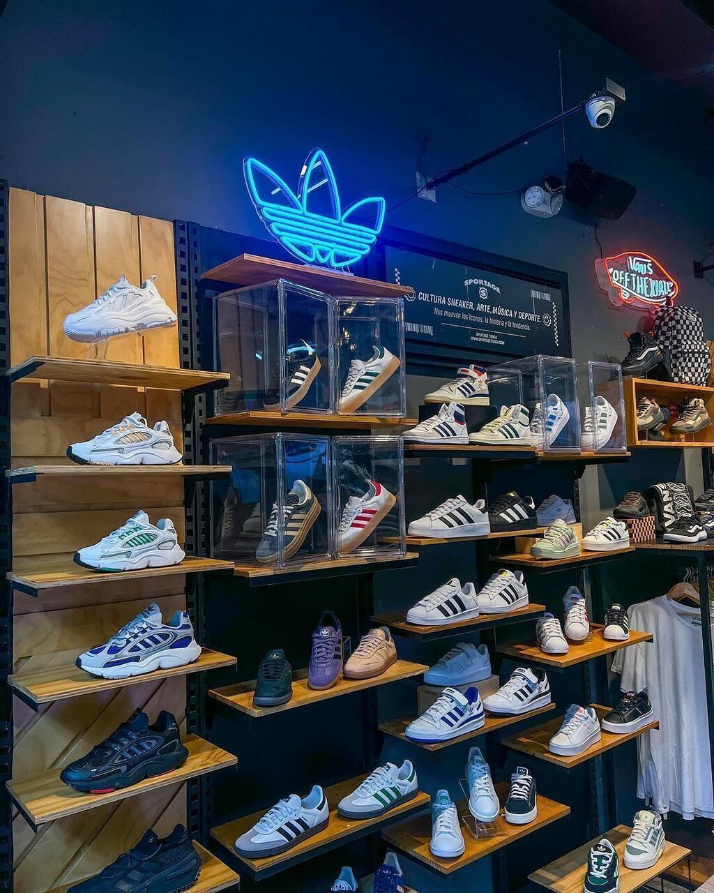 Letrero Neon Led Zapatillas Nike Store Flexible