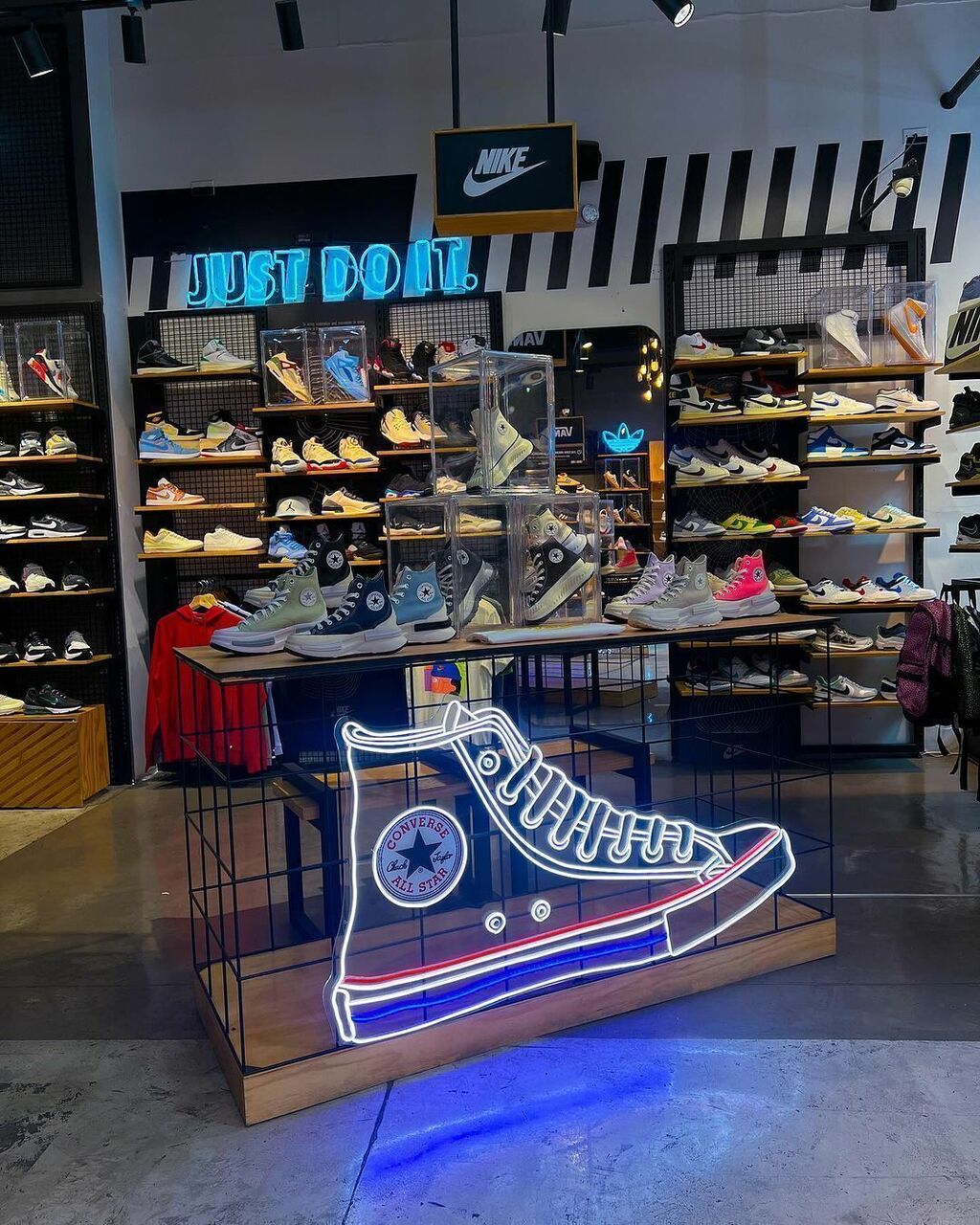 Letrero Neon Led Zapatillas Nike Store Flexible
