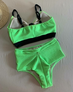 Biquíni Cropped Neon. - comprar online