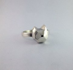 Anillo gato: geométrico facetado; Joyas para Fans; Hecho a mano; Envío Gratis; Argentina