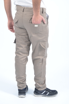 Pantalon Cargo Gabardina 6 Bolsillos - Soluciones Indumentarias