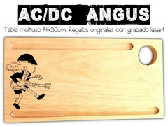 AC/DC Tabla multiuso con grabado laser. Regalos originales y utilizables para todo momento! Desaynuos, meriendas, almuerzos y asados!