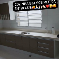 Cozinha sob medida - Balcão Sob Medida, Painel Canaletado Sob Medida, Armário Colméia Sob Medida