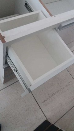 Gabinete MDF Branco com gavetas amadeirado.cód GAB33 na internet