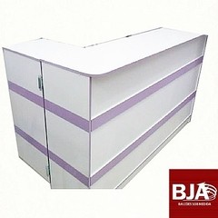 Balcão em L MDF branco caixa faixas lilás Ref: balc01
