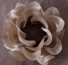 fabric-flower-wrappers-for-wedding-sweets-shantung-isis