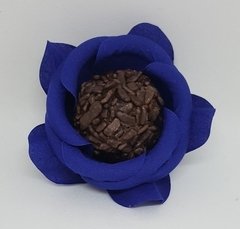 fabric-flower-wrappers-for-wedding-sweets-rounded-camellia