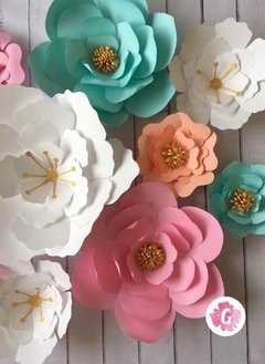 Imagen de Flores de papel de 35 a 25 cm