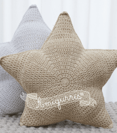 Deco tejida - Almohadón Estrella tejido al crochet amigurumi
