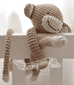 Muñeco tejido de apego - Mono atrapa cortina amigurumi - comprar online