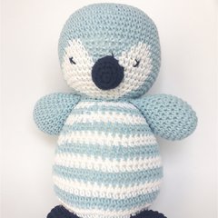 Muñeco tejido de apego - Pingüino amigurumi