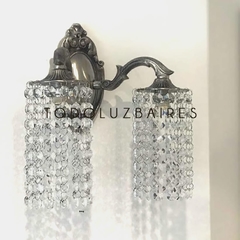 Aplique de pared de 2 luces de bronce en plata vieja con lluvia de caireles - comprar online