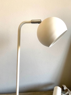 Lámpara de escritorio/velador Schwartz en internet