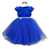 Vestido de festa infantil Estefani em tom azul, com corpete bordado e saia de tule volumosa.