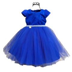 Vestido de festa infantil Estefani em tom azul, com corpete bordado e saia de tule volumosa.