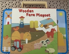 valija granja (wooden farm playset)