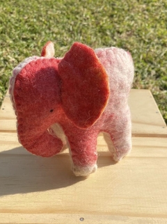 Elefante de fieltro