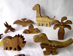 set dinos de madera