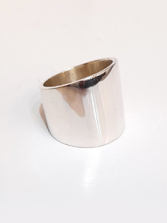 Anillo Bánes