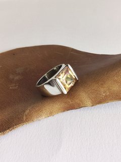 Anillo Sophis con Piedra Champagne - comprar online