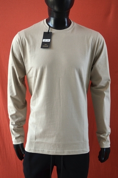 LP 135 REMERA NATURAL