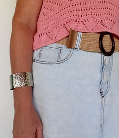 Brazalete de alpaca martillada - comprar online