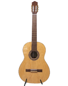 Bohemia Modelo 38 Guitarra Criolla Clásica 4/4 Edenlp