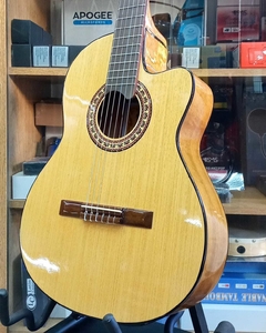 Gracia M10eq Guitarra Criolla Clásica Para Diestros Natural - comprar online