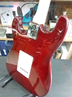 Texas Eg-p15wr Guitarra Electrica Tipo Stratocaster + Palanca - EdenLP Instrumentos Musicales