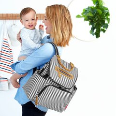 Imagem do Bolsa Maternidade - Grand Central Take-it-All Backpack - Black White Striped - Skip Hop
