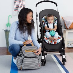 Bolsa Maternidade - Grand Central Take-it-All Backpack - Black White Striped - Skip Hop - comprar online