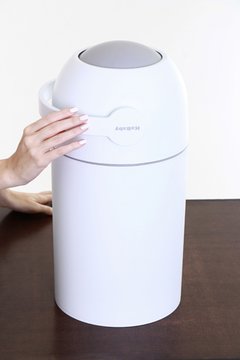 Lixeira Mágica Anti-Odor Branco - KaBaby - comprar online