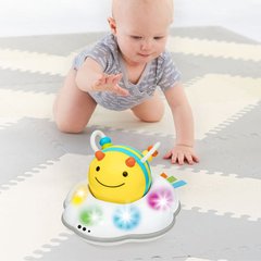 Siga a Abelhinha - Explore & More Follow-Bee Crawl Toy - Skip Hop - FPKids Produtos Infantis | Produtos Para Bebês, Crianças e Mamães
