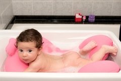 Almofada de Banho para Bebê Rosa - Baby Pil na internet