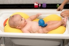 Almofada de Banho para Bebê Patinho Joy - Baby Pil - comprar online