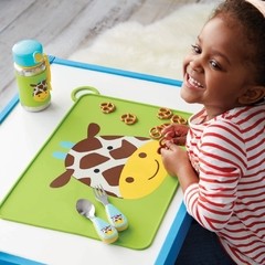 Jogo Americano de Silicone - Girafa - Skip Hop - FPKids Produtos Infantis | Produtos Para Bebês, Crianças e Mamães