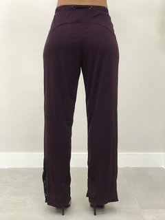 CALÇA ESPORTE BOTÕES - VINHO na internet