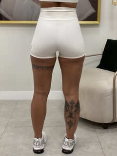 CONJUNTO SHORT - OFF WHITE - loja online