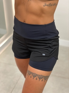 SHORT ALTO GIRO - PRETO