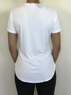 T-SHIRT LIGHT - BRANCO na internet