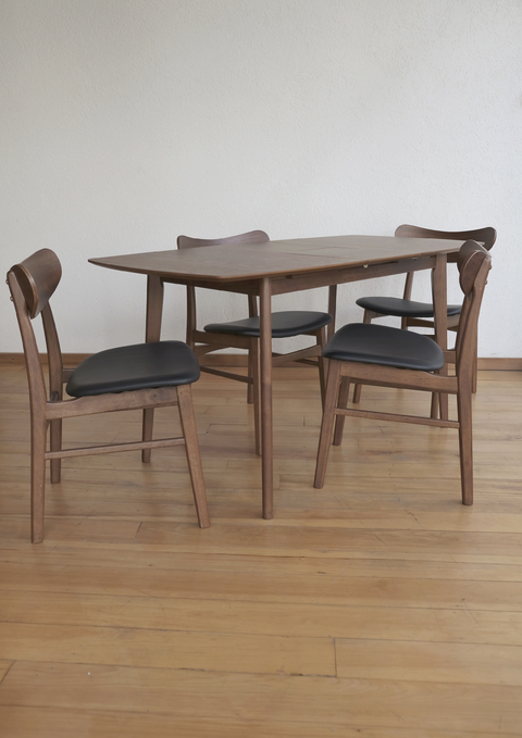 Mesa extensible a 194cm de madera oscura